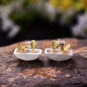Original-design-Little-Garden-silver-stud-earring (1)